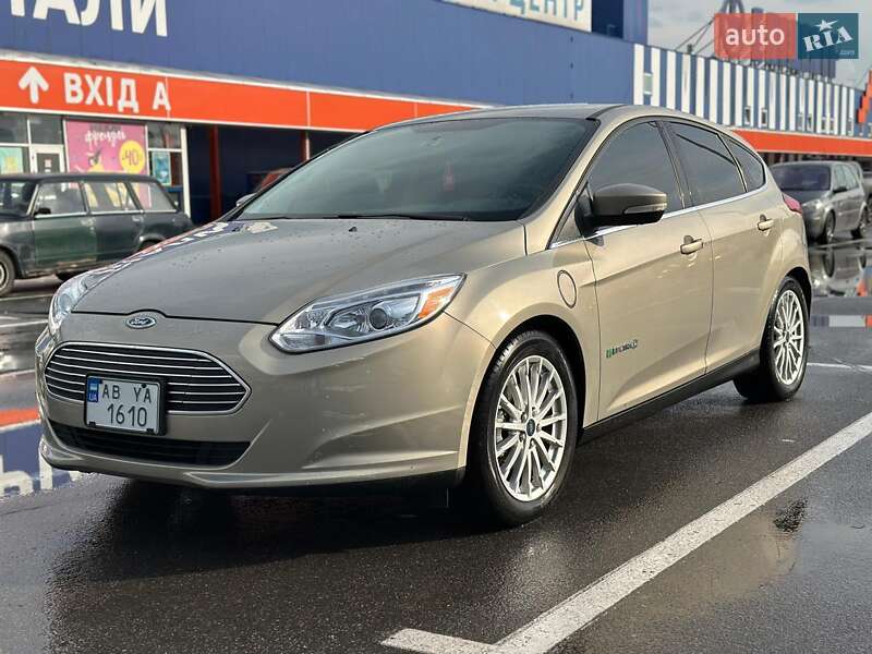 Хетчбек Ford Focus 2015 в Вінниці фото 5 Хетчбек Ford Focus 2015 в Вінниці