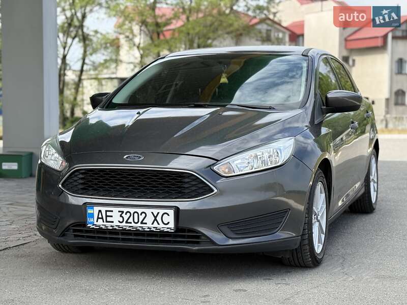Седан Ford Focus 2017 в 