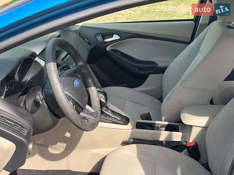 Седан Ford Focus 2015 в Киеве