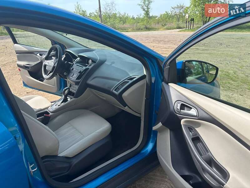 Седан Ford Focus 2015 в Киеве
