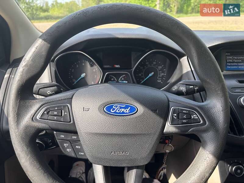Седан Ford Focus 2015 в Киеве