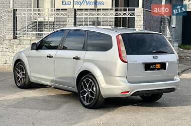 Універсал Ford Focus 2011 в 