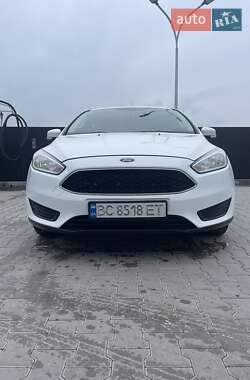 Хэтчбек Ford Focus 2017 в 