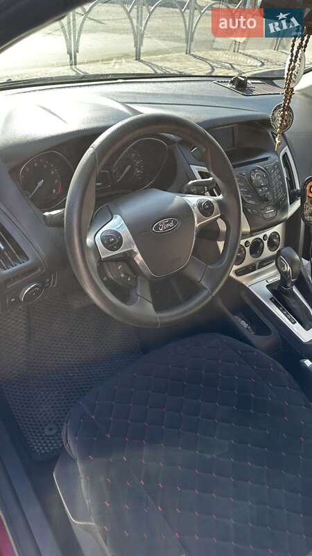 Седан Ford Focus 2013 в Днепре