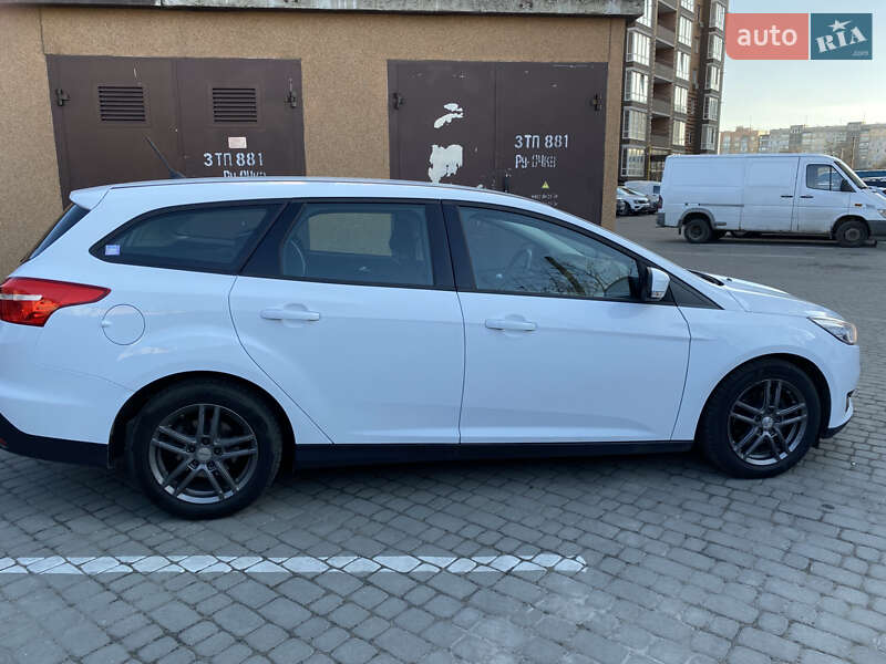Универсал Ford Focus 2017 в Житомире