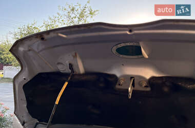 Хэтчбек Ford Focus 2011 в 