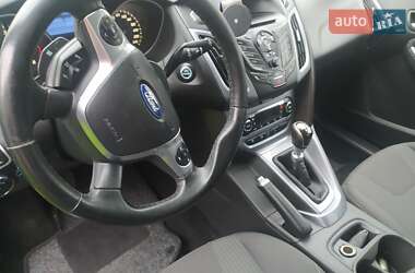 Универсал Ford Focus 2012 в 
