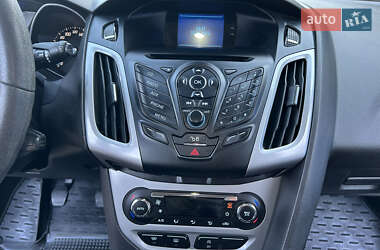 Універсал Ford Focus 2011 в 