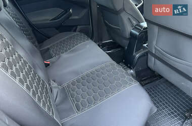 Універсал Ford Focus 2011 в 