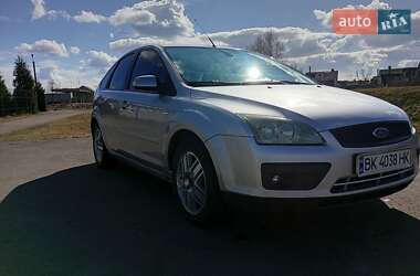 Хэтчбек Ford Focus 2007 в Костополе