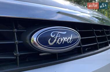 Универсал Ford Focus 2010 в 