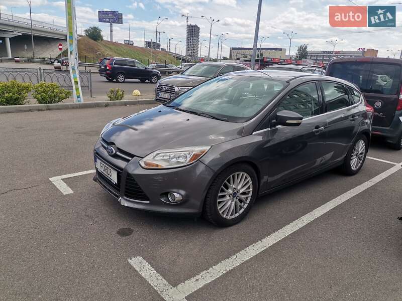 Хэтчбек Ford Focus 2011 в Киеве