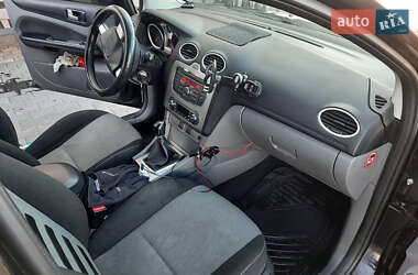 Универсал Ford Focus 2010 в 