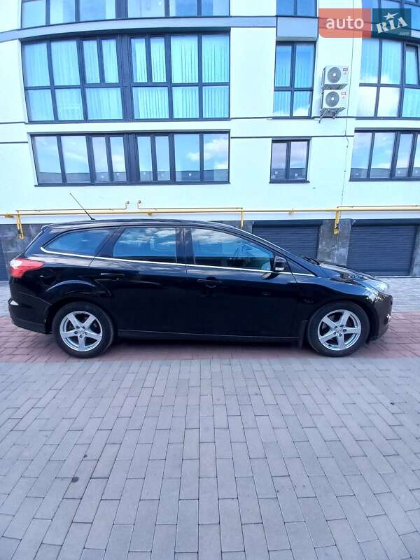 Универсал Ford Focus 2013 в Луцке