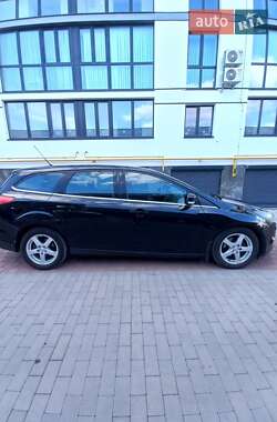 Универсал Ford Focus 2013 в 