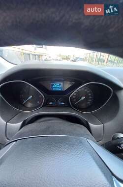 Универсал Ford Focus 2013 в 