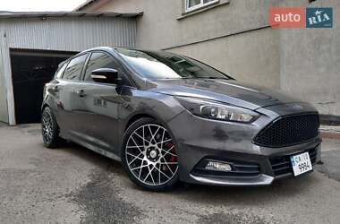 Хэтчбек Ford Focus 2017 в Черкассах