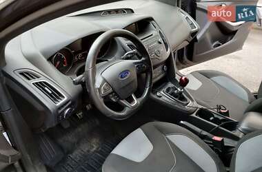 Хэтчбек Ford Focus 2017 в 