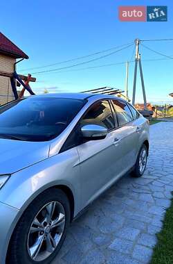 Седан Ford Focus 2012 в Ровно