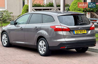 Универсал Ford Focus 2012 в 