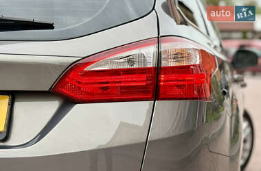 Универсал Ford Focus 2012 в 