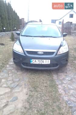Хэтчбек Ford Focus 2008 в Монастырище