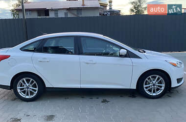 Седан Ford Focus 2015 в 