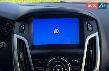 Универсал Ford Focus 2013 в 