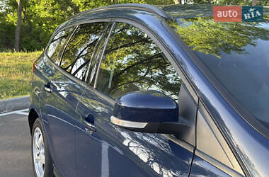 Универсал Ford Focus 2013 в 