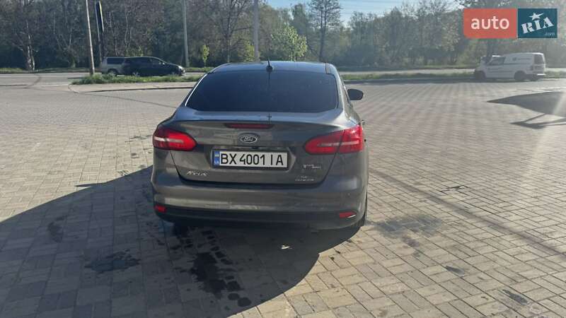 Хэтчбек Ford Focus 2015 в Хмельницком