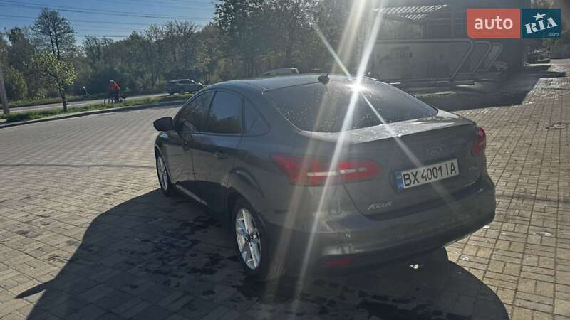 Хэтчбек Ford Focus 2015 в Хмельницком