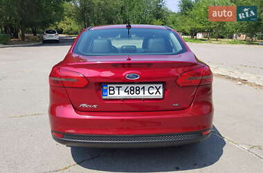 Седан Ford Focus 2016 в 