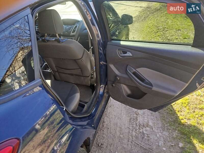 Хетчбек Ford Focus 2013 в Чернігові
