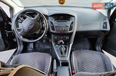 Хэтчбек Ford Focus 2017 в 