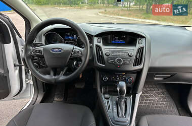 Седан Ford Focus 2017 в 