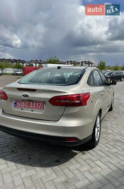 Седан Ford Focus 2017 в 