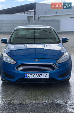 Хетчбек Ford Focus 2015 в Долині