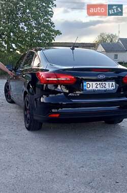 Седан Ford Focus 2018 в 