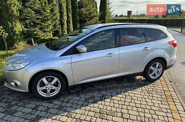 Универсал Ford Focus 2011 в 