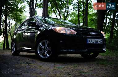 Хэтчбек Ford Focus 2014 в Киеве