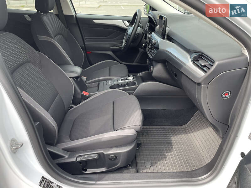 Универсал Ford Focus 2019 в Киеве