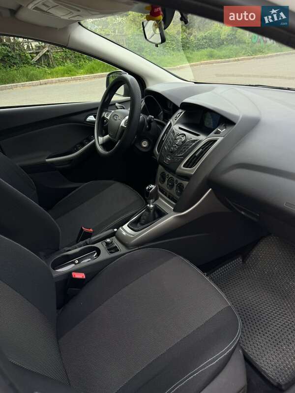 Универсал Ford Focus 2012 в Чернигове фото 5 Универсал Ford Focus 2012 в Чернигове