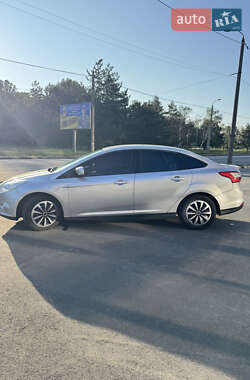Седан Ford Focus 2013 в 