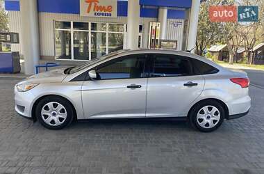 Седан Ford Focus 2016 в 