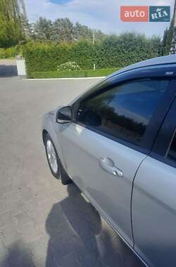 Хэтчбек Ford Focus 2009 в 