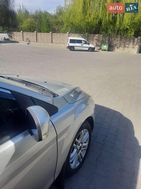 Хэтчбек Ford Focus 2009 в Волочиске