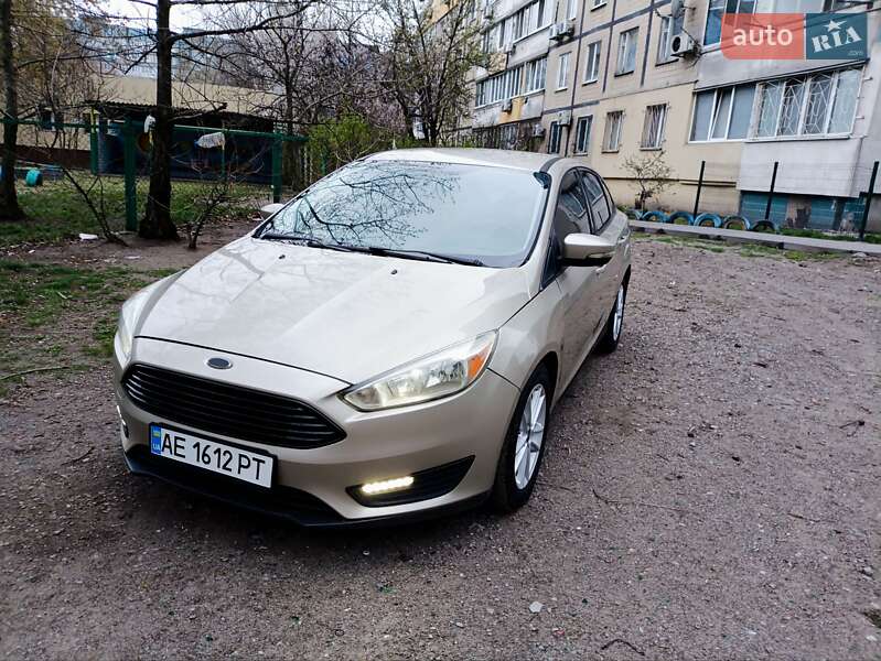 Седан Ford Focus 2016 в Дніпрі