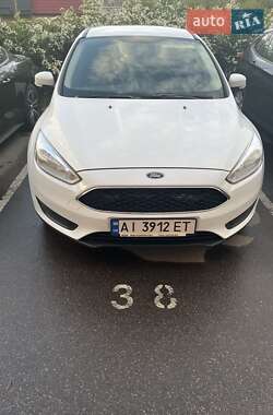 Седан Ford Focus 2016 в 