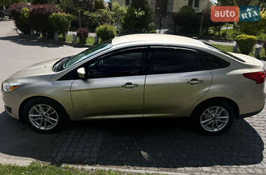 Седан Ford Focus 2017 в 