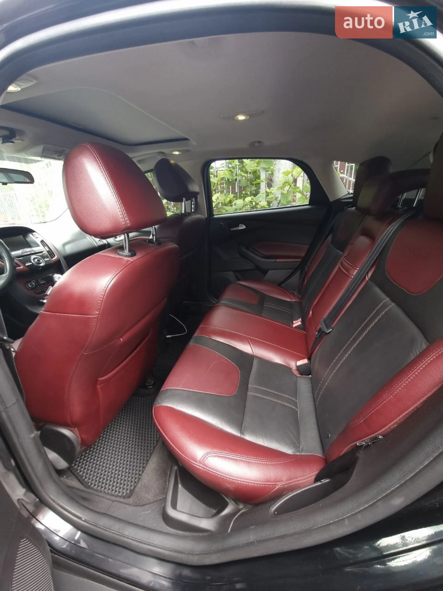 2012 Ford Focus - мініатюра 16